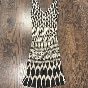 Nicole Miller Elegant Brown and Cream Patterned Mini Dress Size 0